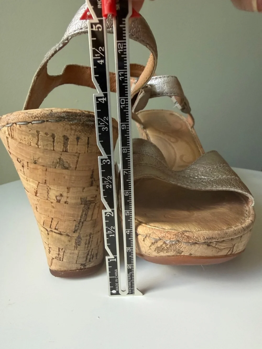Born Metallic Leather Issa Sandals Cork Wedge Platform Sandals Heels 8/39